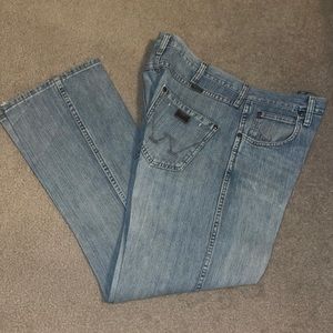 Wrangler Mens light wash Boot cut jeans